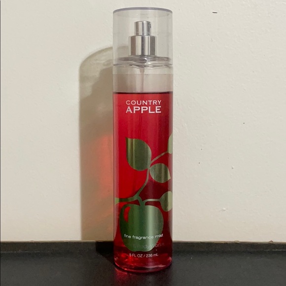 Bath & Body Works Country Apple Fragrance - Picture 2 of 2